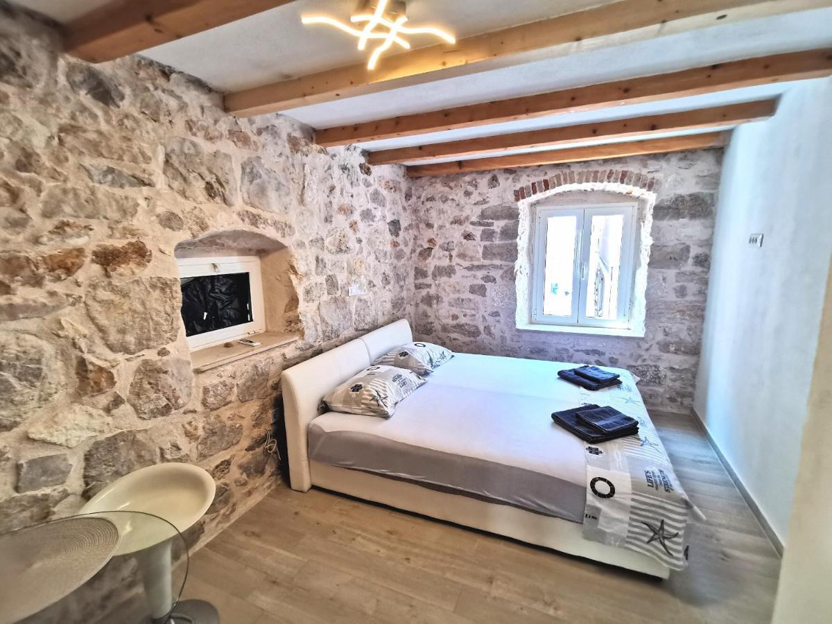 Nanna'S Little Paradise Đảo Hvar Ngoại thất bức ảnh