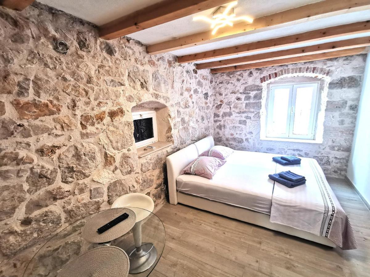 Nanna'S Little Paradise Đảo Hvar Ngoại thất bức ảnh