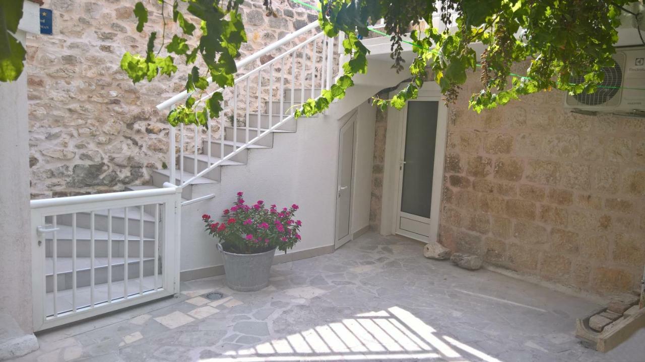 Nanna'S Little Paradise Đảo Hvar Ngoại thất bức ảnh